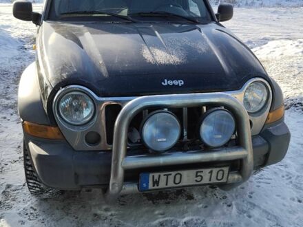 Черный Джип Чероки, объемом двигателя 2.8 л и пробегом 252 тыс. км за 5200 $, фото 1 на Automoto.ua