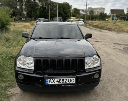 Чорний Джип Cherokee, об'ємом двигуна 3 л та пробігом 358 тис. км за 10000 $, фото 1 на Automoto.ua