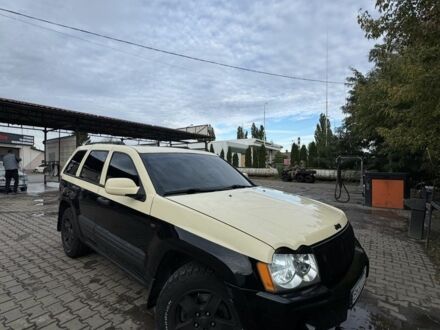 Черный Джип Чероки, объемом двигателя 3 л и пробегом 300 тыс. км за 9600 $, фото 1 на Automoto.ua