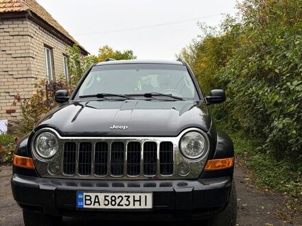 Чорний Джип Cherokee, об'ємом двигуна 2.8 л та пробігом 360 тис. км за 6100 $, фото 1 на Automoto.ua