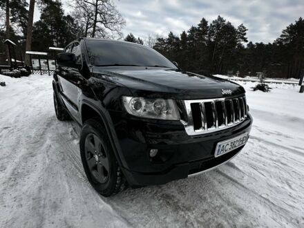 Черный Джип Чероки, объемом двигателя 3 л и пробегом 345 тыс. км за 17500 $, фото 1 на Automoto.ua