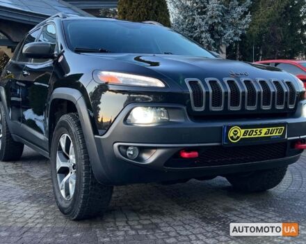 Черный Джип Чероки, объемом двигателя 3.2 л и пробегом 132 тыс. км за 15999 $, фото 1 на Automoto.ua