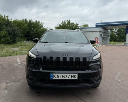 Чорний Джип Cherokee, об'ємом двигуна 3.24 л та пробігом 203 тис. км за 13000 $, фото 1 на Automoto.ua