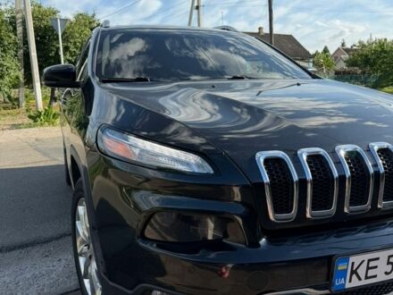 Чорний Джип Cherokee, об'ємом двигуна 3.24 л та пробігом 230 тис. км за 11111 $, фото 1 на Automoto.ua