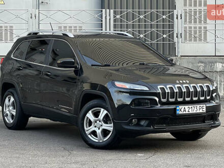 Черный Джип Чероки, объемом двигателя 2.4 л и пробегом 145 тыс. км за 12900 $, фото 1 на Automoto.ua