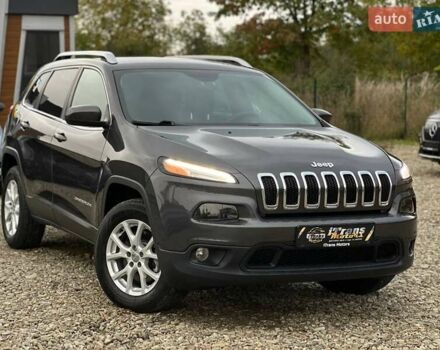 Чорний Джип Cherokee, об'ємом двигуна 2.36 л та пробігом 139 тис. км за 11990 $, фото 1 на Automoto.ua