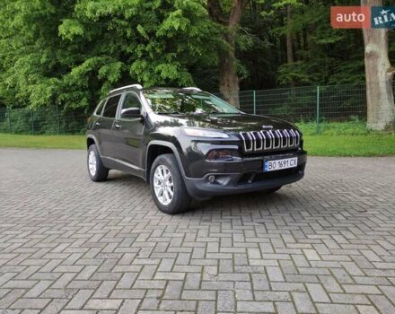 Черный Джип Чероки, объемом двигателя 3.24 л и пробегом 189 тыс. км за 14500 $, фото 1 на Automoto.ua