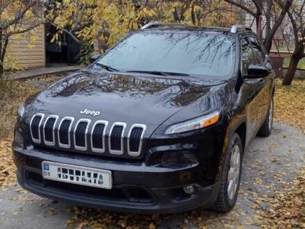 Чорний Джип Cherokee, об'ємом двигуна 0 л та пробігом 135 тис. км за 13500 $, фото 1 на Automoto.ua