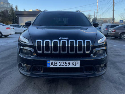 Джип Чероки 2015 в Виннице на Automoto.ua Черный Джип Чероки, объемом двигателя 2.36 л и пробегом 180 тыс. км за 11700 $, фото 1 на Automoto.ua