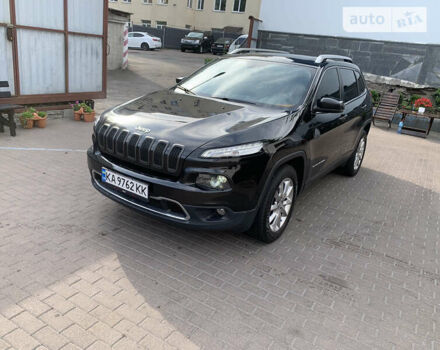 Чорний Джип Cherokee, об'ємом двигуна 3.24 л та пробігом 220 тис. км за 15000 $, фото 1 на Automoto.ua