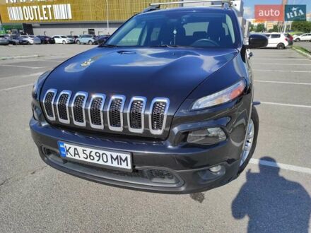 Джип Чероки 2015 в Киеве на Automoto.ua Черный Джип Чероки, объемом двигателя 2.36 л и пробегом 283 тыс. км за 12700 $, фото 1 на Automoto.ua