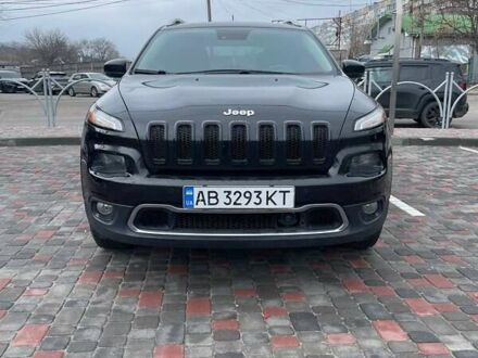 Черный Джип Чероки, объемом двигателя 2.36 л и пробегом 132 тыс. км за 15500 $, фото 1 на Automoto.ua