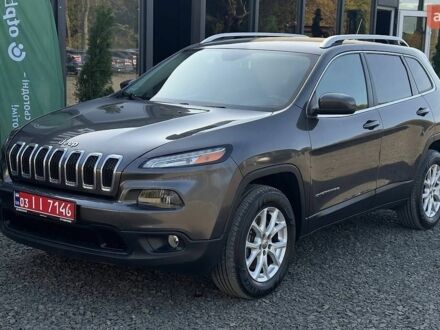 Чорний Джип Cherokee, об'ємом двигуна 2.36 л та пробігом 195 тис. км за 8900 $, фото 1 на Automoto.ua