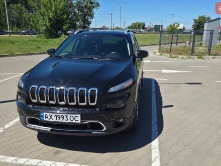 Чорний Джип Cherokee, об'ємом двигуна 2.36 л та пробігом 50 тис. км за 16700 $, фото 1 на Automoto.ua