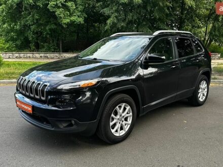 Чорний Джип Cherokee, об'ємом двигуна 2.36 л та пробігом 208 тис. км за 14000 $, фото 1 на Automoto.ua