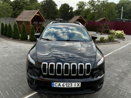 Чорний Джип Cherokee, об'ємом двигуна 3.2 л та пробігом 124 тис. км за 15900 $, фото 1 на Automoto.ua