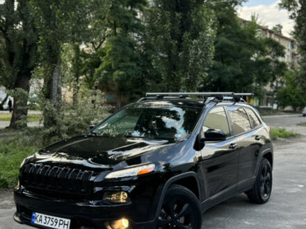 Чорний Джип Cherokee, об'ємом двигуна 2.36 л та пробігом 166 тис. км за 16000 $, фото 1 на Automoto.ua