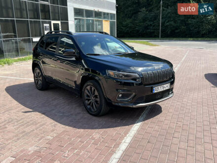 Джип Чероки 2018 в Виннице на Automoto.ua Черный Джип Чероки, объемом двигателя 1.99 л и пробегом 63 тыс. км за 19000 $, фото 1 на Automoto.ua