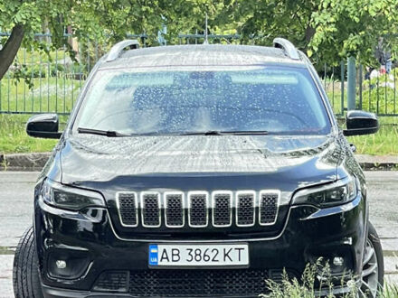 Чорний Джип Cherokee, об'ємом двигуна 2.36 л та пробігом 190 тис. км за 16500 $, фото 1 на Automoto.ua