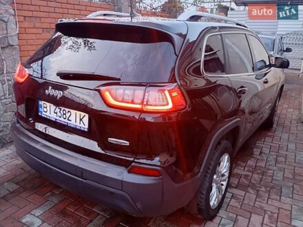 Джип Чероки 2018 в Кременчуге на Automoto.ua Черный Джип Чероки, объемом двигателя 2.36 л и пробегом 81 тыс. км за 15999 $, фото 1 на Automoto.ua