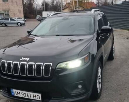 Черный Джип Чероки, объемом двигателя 2.36 л и пробегом 180 тыс. км за 13200 $, фото 1 на Automoto.ua