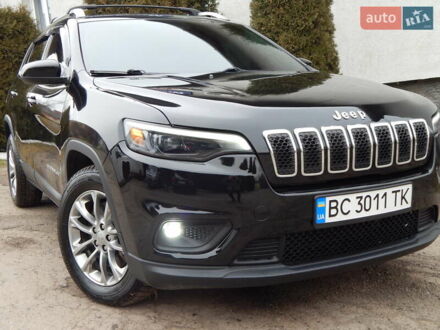Джип Cherokee 2018 у Дрогобичі на Automoto.ua Чорний Джип Cherokee, об'ємом двигуна 2.36 л та пробігом 137 тис. км за 15500 $, фото 1 на Automoto.ua