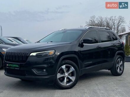 Черный Джип Чероки, объемом двигателя 3.2 л и пробегом 124 тыс. км за 17990 $, фото 1 на Automoto.ua