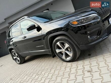 Черный Джип Чероки, объемом двигателя 3.24 л и пробегом 73 тыс. км за 19900 $, фото 1 на Automoto.ua