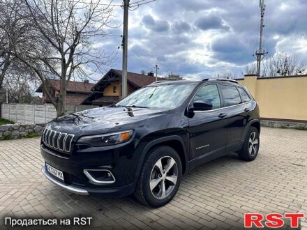 Черный Джип Чероки, объемом двигателя 3.2 л и пробегом 150 тыс. км за 20500 $, фото 1 на Automoto.ua