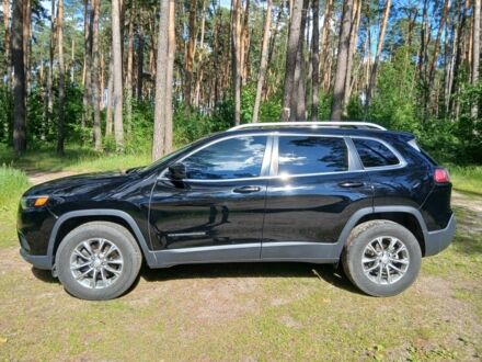 Чорний Джип Cherokee, об'ємом двигуна 2.4 л та пробігом 335 тис. км за 10525 $, фото 1 на Automoto.ua