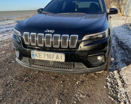 Чорний Джип Cherokee, об'ємом двигуна 2.4 л та пробігом 35 тис. км за 18000 $, фото 1 на Automoto.ua
