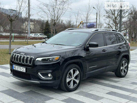 Чорний Джип Cherokee, об'ємом двигуна 2.36 л та пробігом 96 тис. км за 19500 $, фото 1 на Automoto.ua