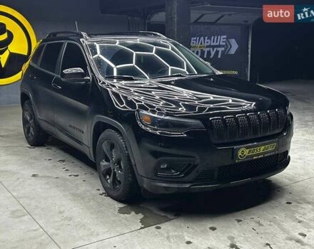 Чорний Джип Cherokee, об'ємом двигуна 2.36 л та пробігом 150 тис. км за 18800 $, фото 1 на Automoto.ua