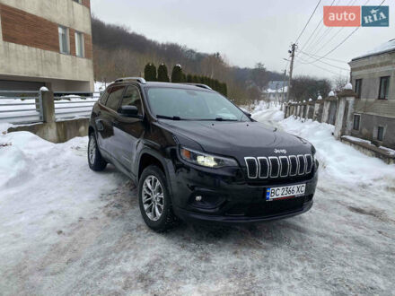 Чорний Джип Cherokee, об'ємом двигуна 2.36 л та пробігом 230 тис. км за 15600 $, фото 1 на Automoto.ua