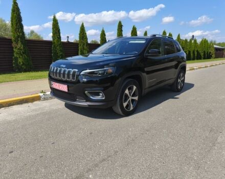 Чорний Джип Cherokee, об'ємом двигуна 0 л та пробігом 84 тис. км за 22000 $, фото 1 на Automoto.ua