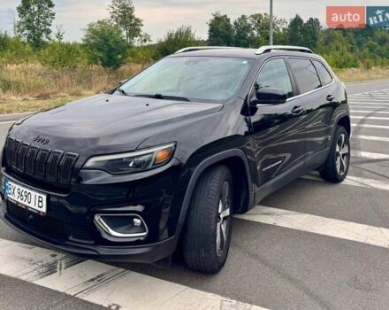 Чорний Джип Cherokee, об'ємом двигуна 2.36 л та пробігом 130 тис. км за 17300 $, фото 1 на Automoto.ua