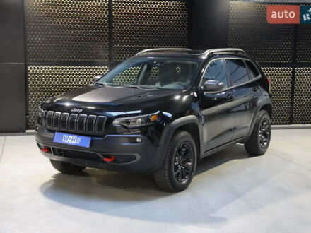 Чорний Джип Cherokee, об'ємом двигуна 2 л та пробігом 21 тис. км за 20900 $, фото 1 на Automoto.ua