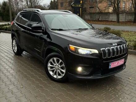 Черный Джип Чероки, объемом двигателя 0 л и пробегом 122 тыс. км за 15500 $, фото 1 на Automoto.ua