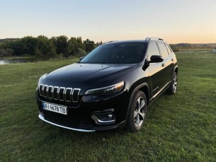 Черный Джип Чероки, объемом двигателя 2.4 л и пробегом 144 тыс. км за 18500 $, фото 1 на Automoto.ua