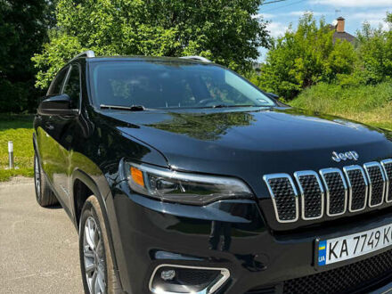 Чорний Джип Cherokee, об'ємом двигуна 2.36 л та пробігом 64 тис. км за 17700 $, фото 1 на Automoto.ua