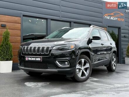 Джип Чероки 2019 в Ровно на Automoto.ua Черный Джип Чероки, объемом двигателя 1.99 л и пробегом 166 тыс. км за 16299 $, фото 1 на Automoto.ua