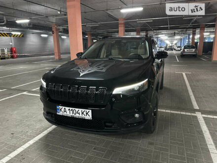 Черный Джип Чероки, объемом двигателя 3.24 л и пробегом 48 тыс. км за 24000 $, фото 1 на Automoto.ua