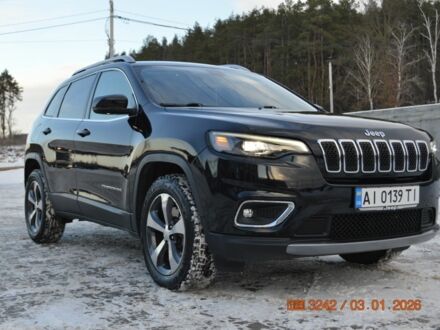 Черный Джип Чероки, объемом двигателя 3 л и пробегом 137 тыс. км за 21000 $, фото 1 на Automoto.ua