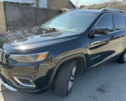 Черный Джип Чероки, объемом двигателя 2.4 л и пробегом 117 тыс. км за 11000 $, фото 1 на Automoto.ua