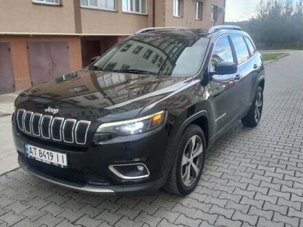 Черный Джип Чероки, объемом двигателя 2.36 л и пробегом 153 тыс. км за 18798 $, фото 1 на Automoto.ua