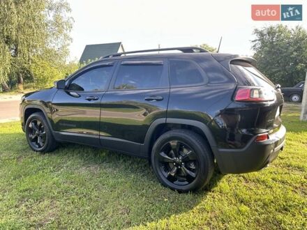 Джип Чероки 2020 в Киеве на Automoto.ua Черный Джип Чероки, объемом двигателя 3.24 л и пробегом 66 тыс. км за 23000 $, фото 1 на Automoto.ua