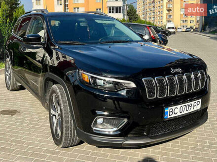 Черный Джип Чероки, объемом двигателя 2.36 л и пробегом 116 тыс. км за 16800 $, фото 1 на Automoto.ua