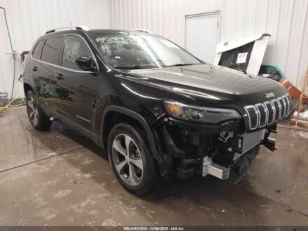 Чорний Джип Cherokee, об'ємом двигуна 3.2 л та пробігом 40 тис. км за 6500 $, фото 1 на Automoto.ua