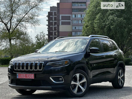 Чорний Джип Cherokee, об'ємом двигуна 2.4 л та пробігом 138 тис. км за 15299 $, фото 1 на Automoto.ua