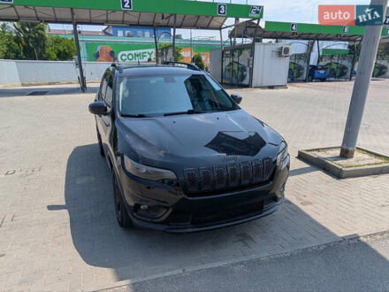 Джип Cherokee 2020 у Тысменице на Automoto.ua Чорний Джип Cherokee, об'ємом двигуна 2.4 л та пробігом 170 тис. км за 16500 $, фото 1 на Automoto.ua